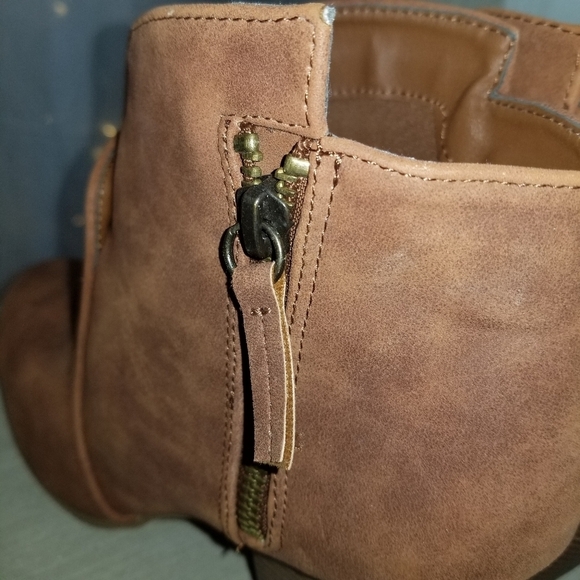 Qupid ankle boots. - Picture 6 of 10